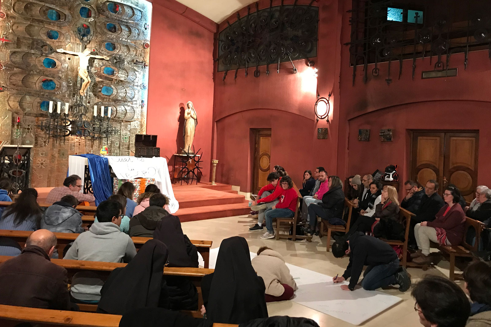 Arte y Oración para Jóvenes