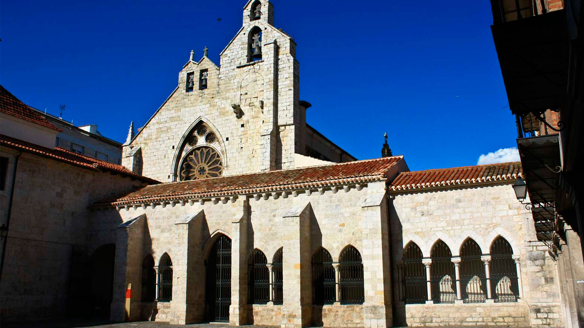 Eucaristía dominical en la Iglesia de San Francisco