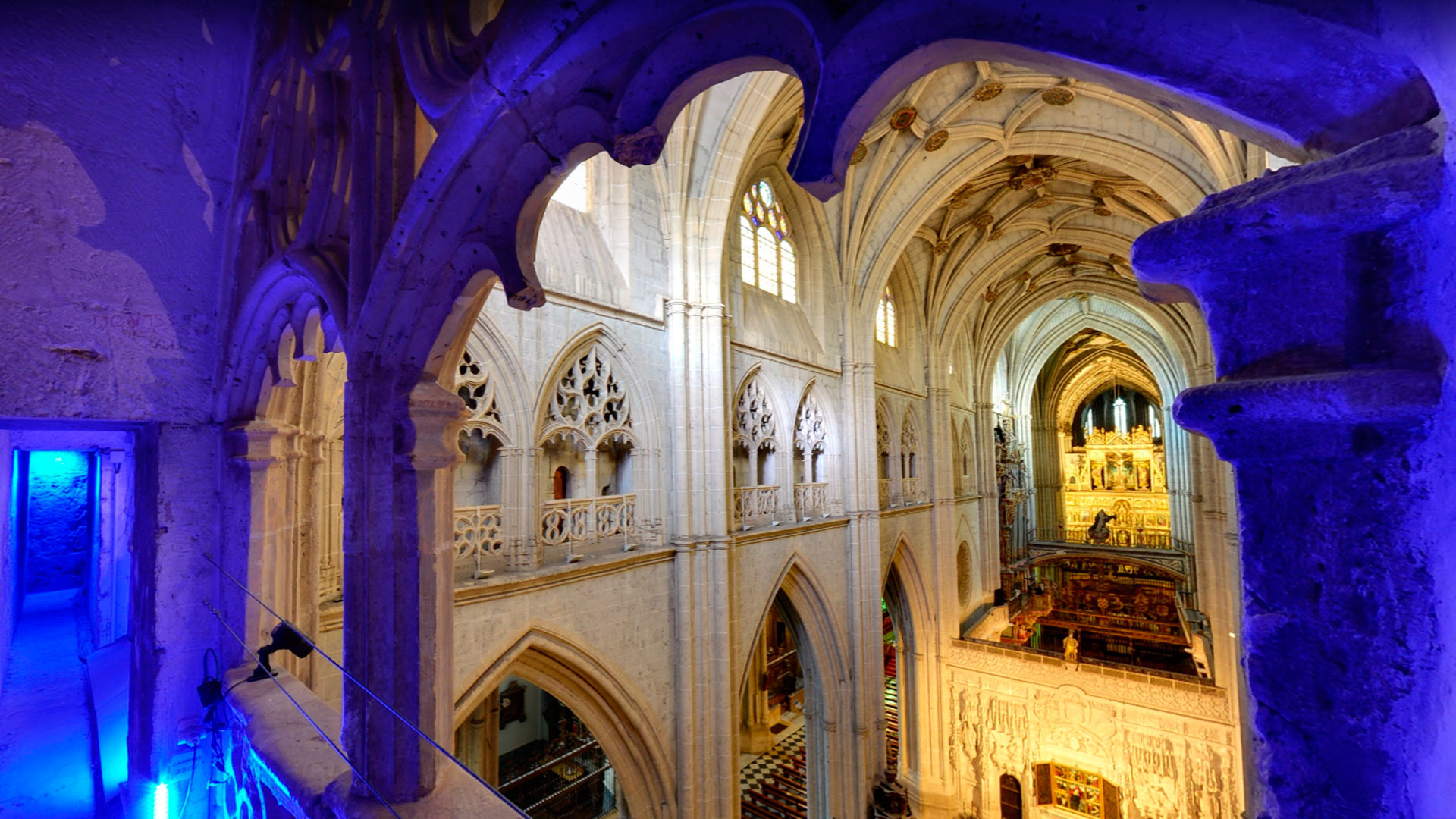 Ver la Catedral con los ojos de la fe y el corazón - II